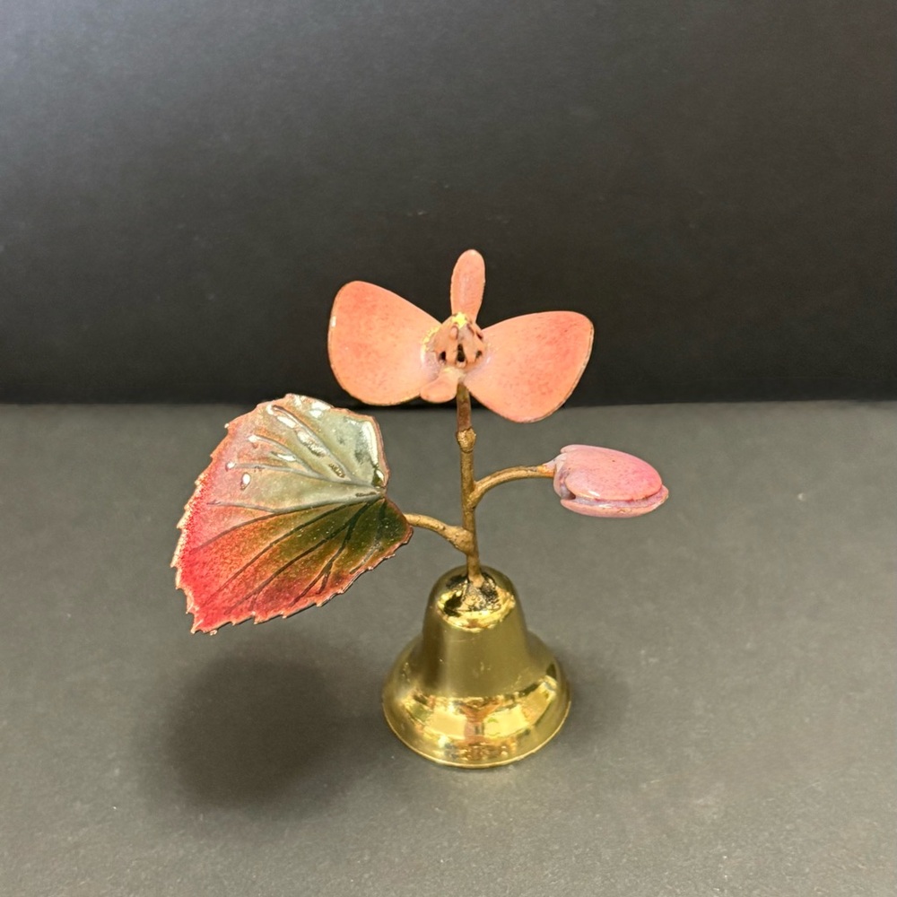Small vintage enamel flower bell